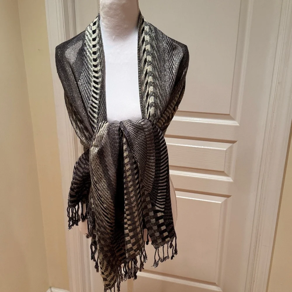Elegant Black and Gray Patterned Shawl with Shimmer and fringe